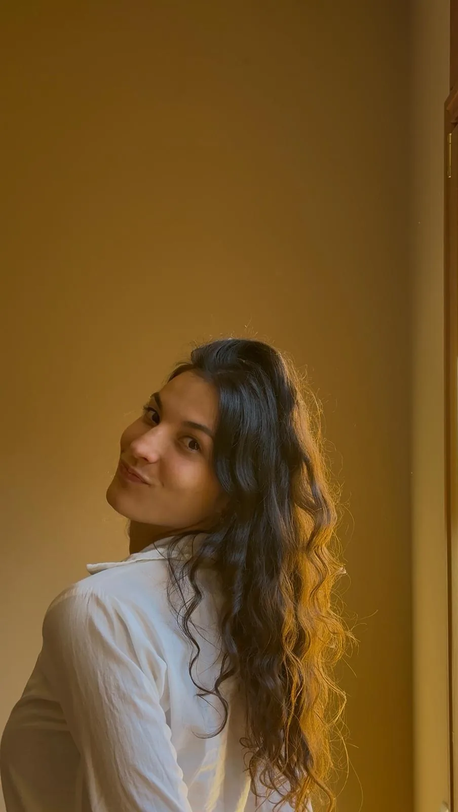 Aina Barri Paytuví, diseñadora multidisciplinar y fundadora de Simbiosi Studio